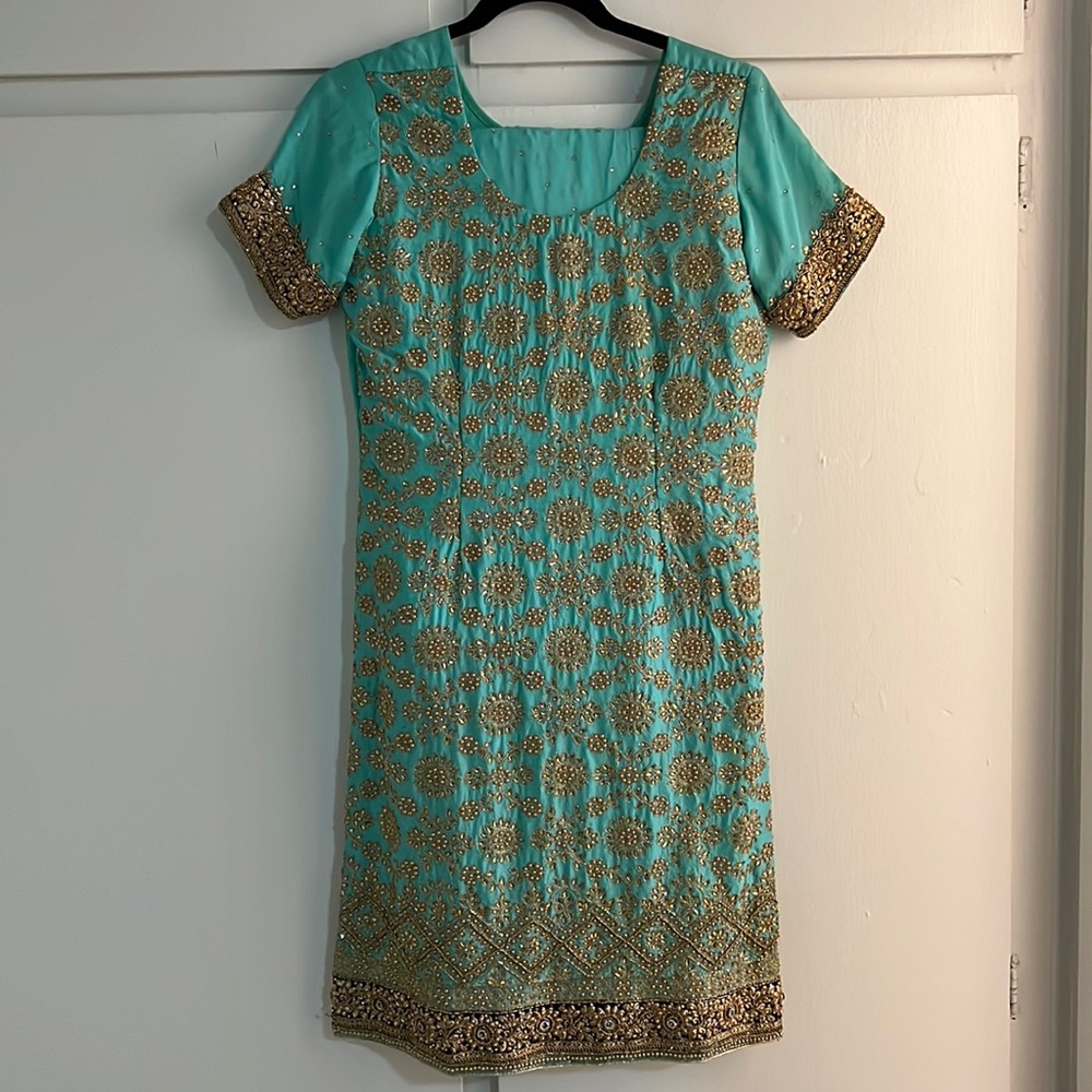 Punjabi suit